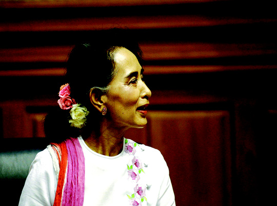Chuyện tình Aung San Suu Kyi
