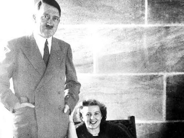 Công bố bằng chứng việc Hitler giả chết rồi trốn ra nước ngoài