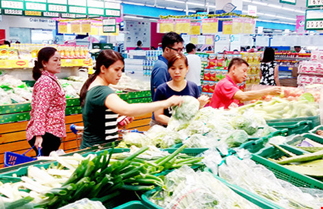 Hàng Thái xô hàng Việt rớt khỏi kệ siêu thị