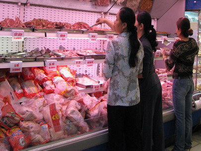 70 triệu kg thịt gà nhập khẩu chưa đến 20.000 đồng/kg
