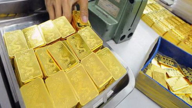 Tính “hút” 500 tấn vàng qua Sở giao dịch, nhưng liệu vàng trong dân có còn?
