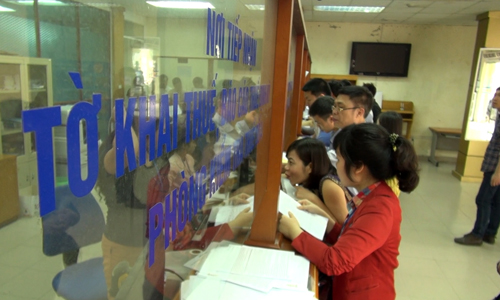 Hà Nội: Lãnh đạo thuế tới tận trụ sở doanh nghiệp “đòi nợ”