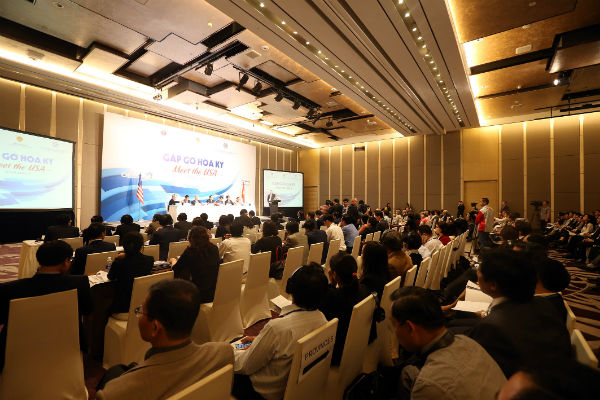 Buổi tọa đàm thu hút sự quan tâm của nhiều doanh nghiệp hai nước Việt Nam và Hoa Kỳ (Ảnh: Đức Thanh)