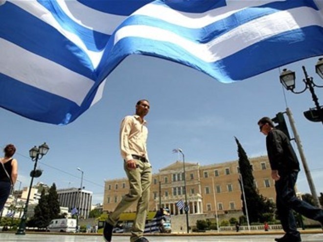 Kinh tế Hy Lạp suy sụp trước trước thềm cuộc trưng cầu ý dân