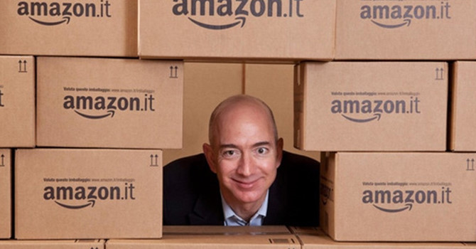 Ông chủ Amazon tiêu tỷ USD ra sao?
