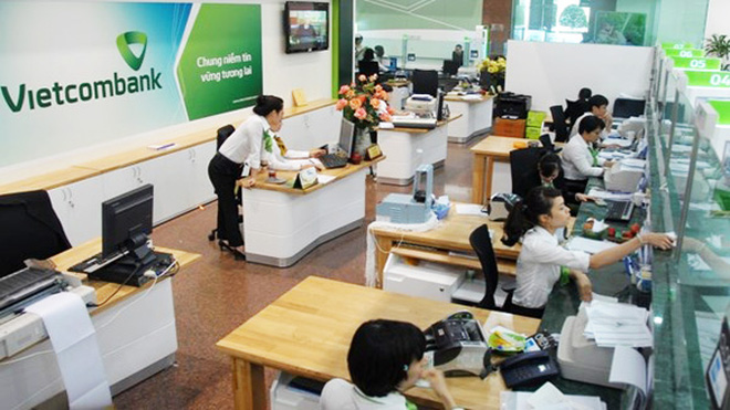 Luật sư: Nhân viên Vietcombank từ chối người khuyết tật mở thẻ là không đúng
