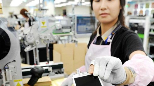 Samsung “phủi tay” trách nhiệm với các công nhân bị ung thư của mình?