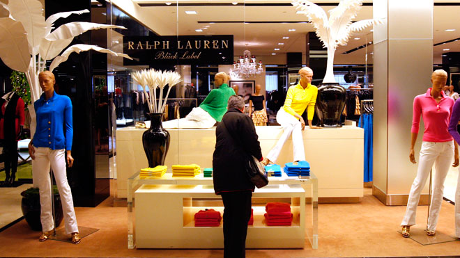 Tân CEO Ralph Lauren và bài toán vực dậy hãng thời trang cao cấp