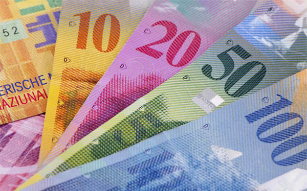 Thụy Sỹ sắp bỏ phiếu trả lương 2.400 USD/tháng cho toàn dân