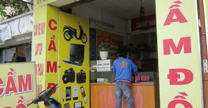 Hoạt động cầm đồ có thể chiếm đến 70% thị phần vay tiêu dùng tại Việt Nam