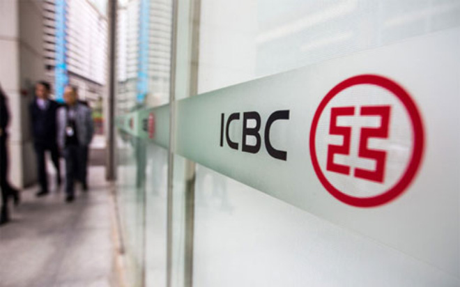 Vì sao ngân hàng lớn nhất Trung Quốc phạt 137 nhân viên?