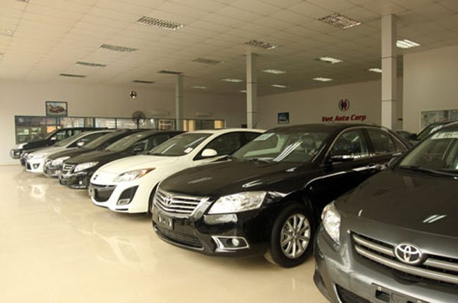 “Cuộc chiến” quanh thông tư đóng cửa thị trường ôtô nhập