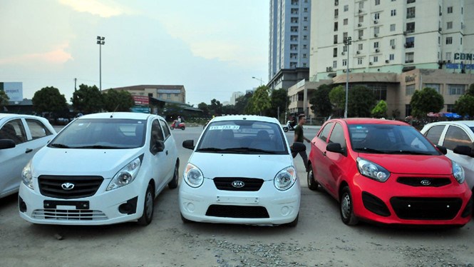 Người Việt mua hơn 135.000 chiếc ô tô trong 6 tháng đầu năm
